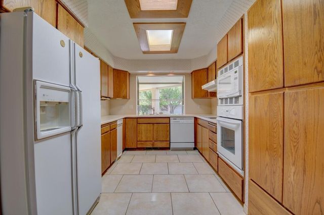 9301 Camino Del Sol NE, Albuquerque, NM 87111