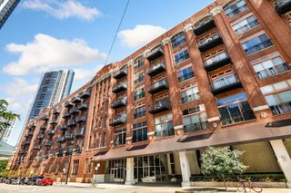 360 W Illinois Street 9D, Chicago, IL 60654