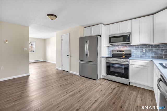 461 Spring Street 9E, Naugatuck, CT 06770