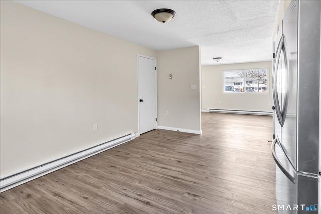 461 Spring Street 9E, Naugatuck, CT 06770