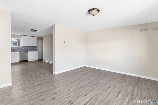 461 Spring Street 9E, Naugatuck, CT 06770