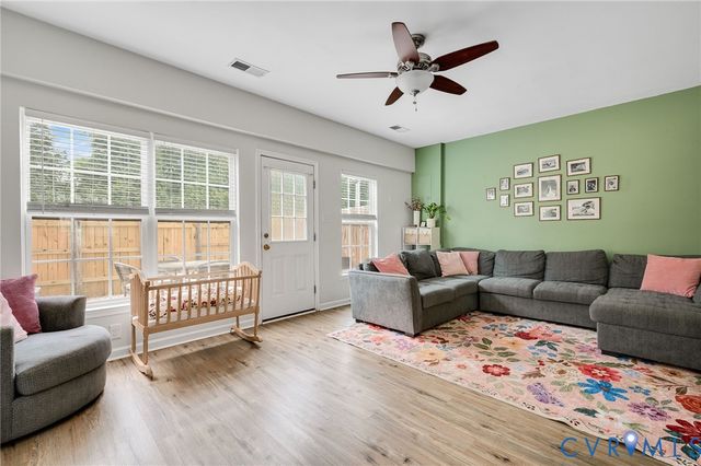 807 Sweet Tessa Dr, Ashland, VA 23005