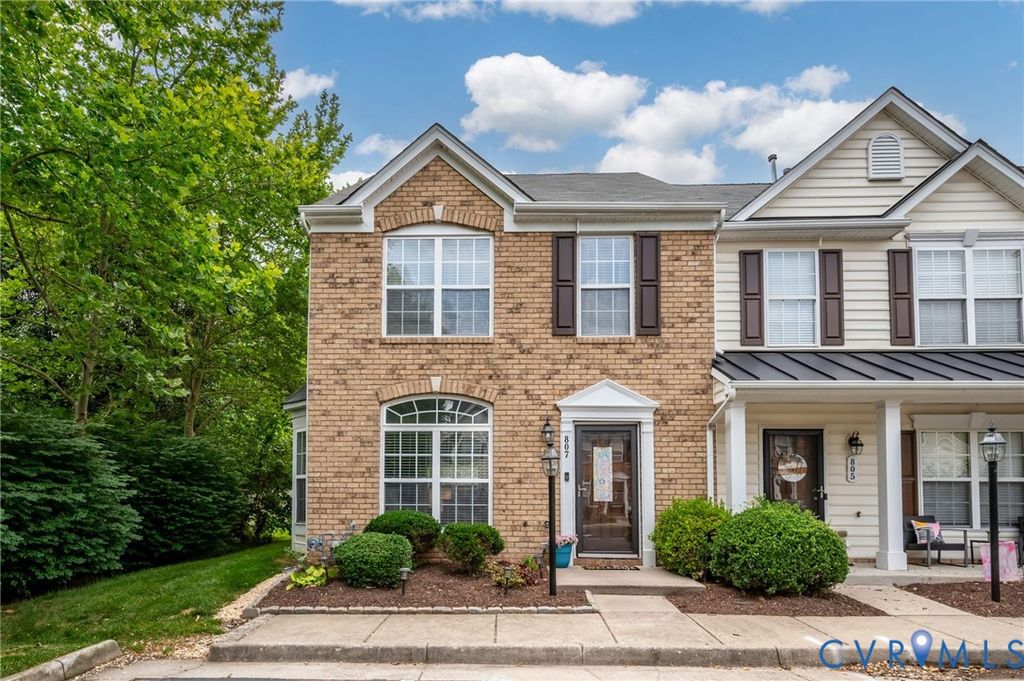 807 Sweet Tessa Dr, Ashland, VA 23005