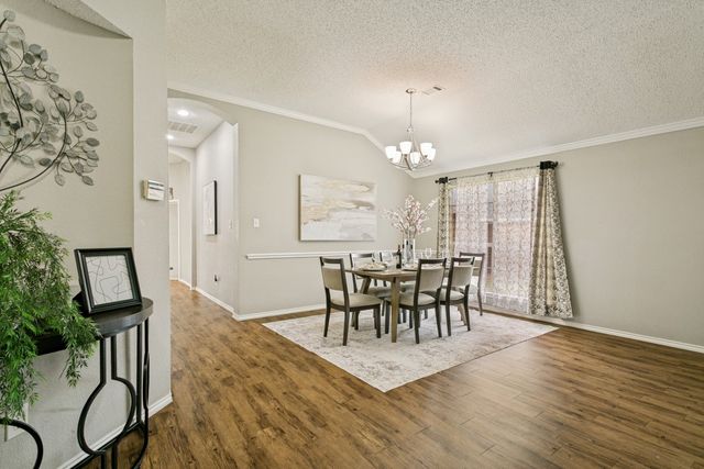 2066 Heather Glen Drive, Lewisville, TX 75067
