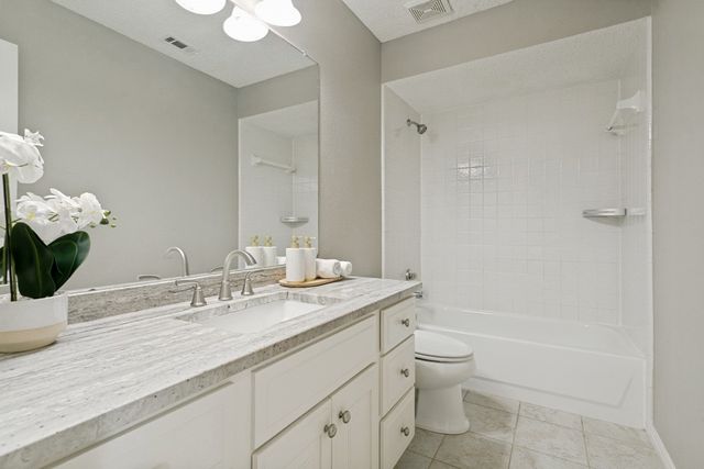 2066 Heather Glen Drive, Lewisville, TX 75067