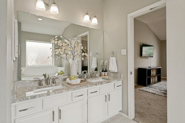2066 Heather Glen Drive, Lewisville, TX 75067
