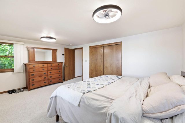 9669 River Pines LANE, Fremont, WI 54940