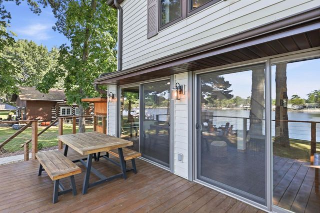 9669 River Pines LANE, Fremont, WI 54940