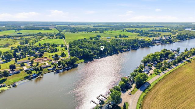 9669 River Pines LANE, Fremont, WI 54940