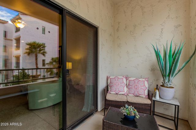 2511 W QUEEN CREEK Road 223, Chandler, AZ 85248