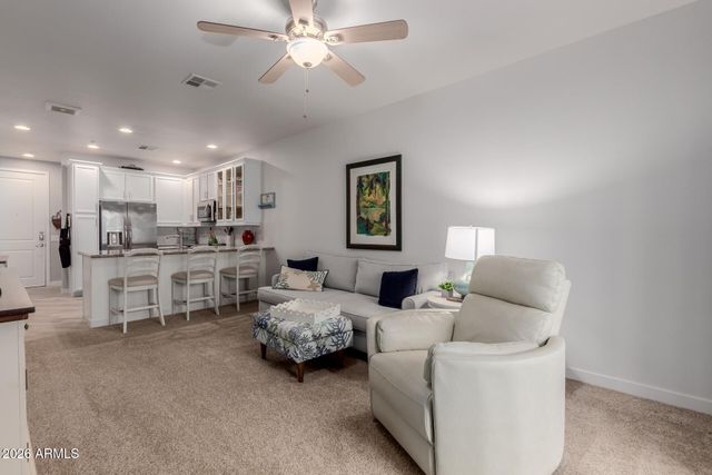 2511 W QUEEN CREEK Road 223, Chandler, AZ 85248