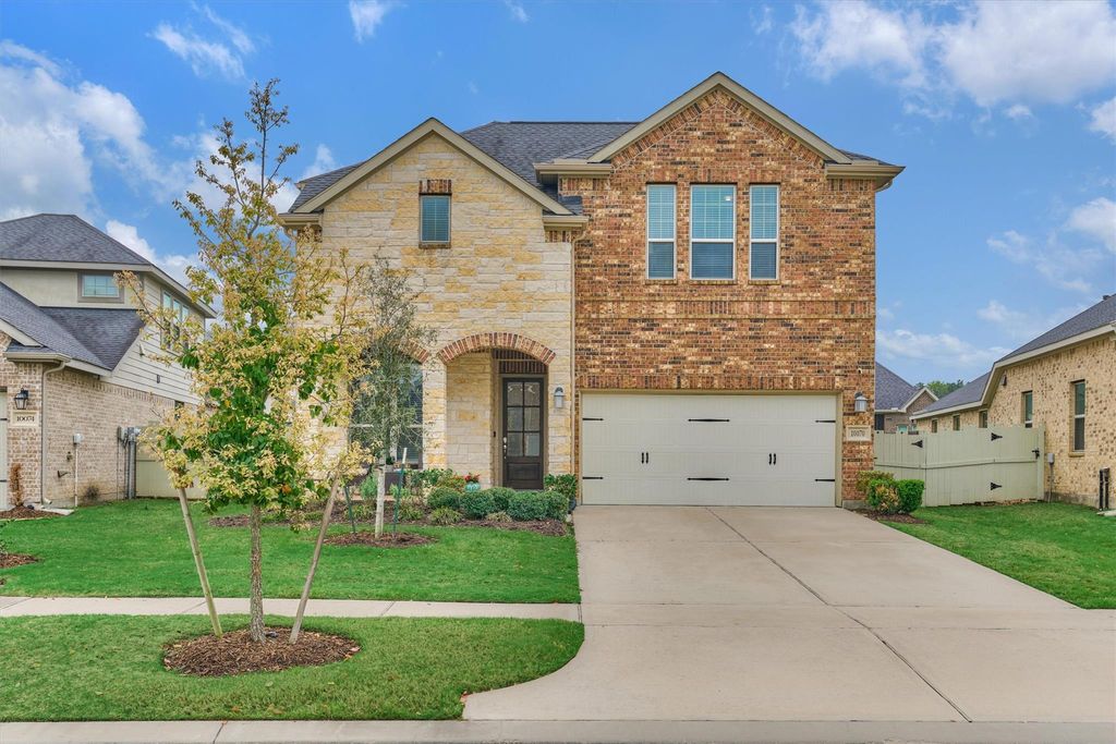 10070 Black Maple Drive, Conroe, TX 77385