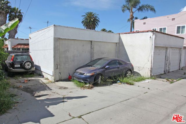 2901 E 15th Street, Long Beach, CA 90804