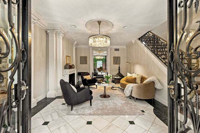 4228 N Hall Street, Dallas, TX 75219