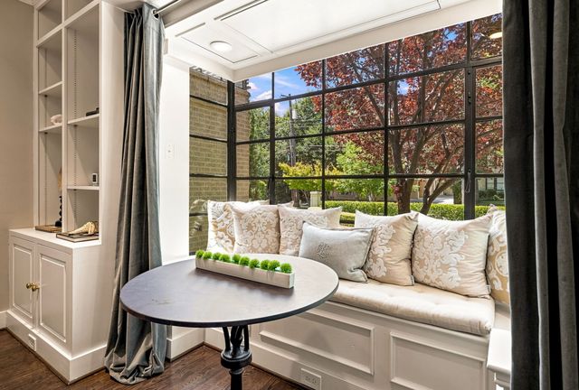 4228 N Hall Street, Dallas, TX 75219
