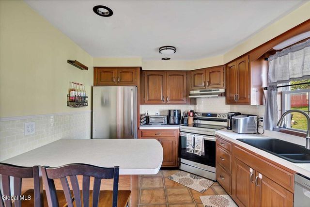 7 High Street, Fort Plain, NY 13339