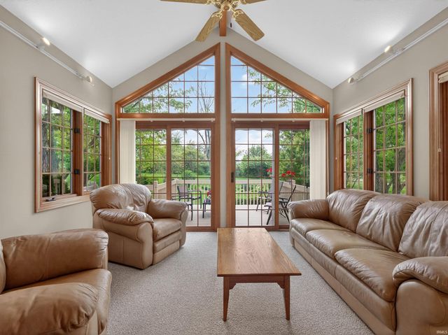 12306 Goldeneyes Court, Fort Wayne, IN 46845