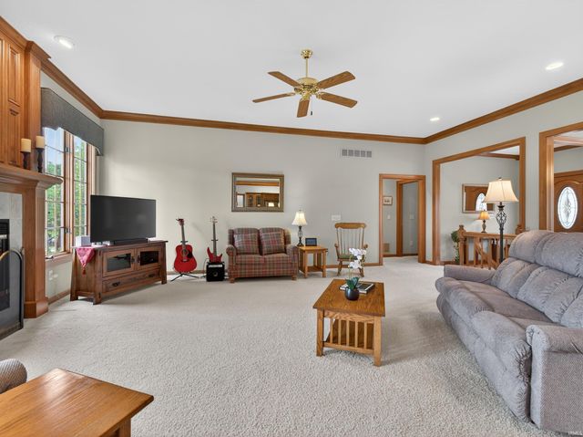 12306 Goldeneyes Court, Fort Wayne, IN 46845