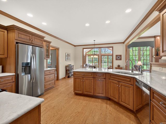 12306 Goldeneyes Court, Fort Wayne, IN 46845