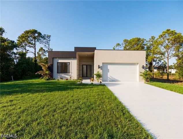 728 Crestline AVE S, Lehigh Acres, FL 33974