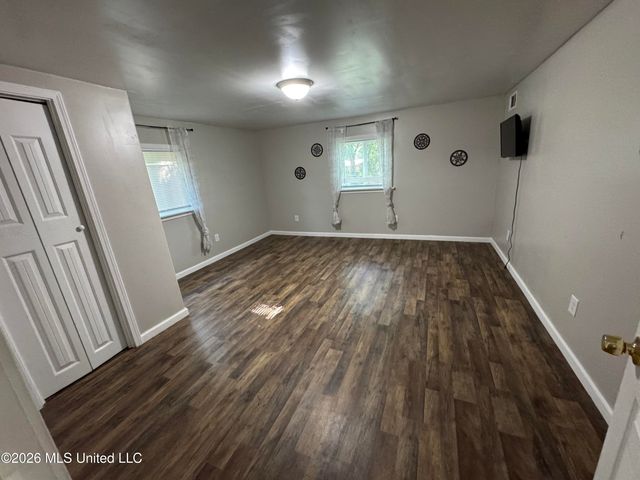 6209 Elder Ferry Road, Moss Point, MS 39563