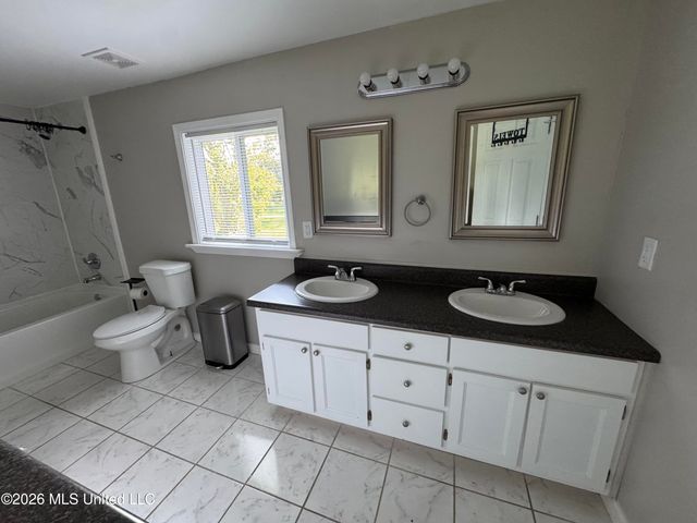 6209 Elder Ferry Road, Moss Point, MS 39563