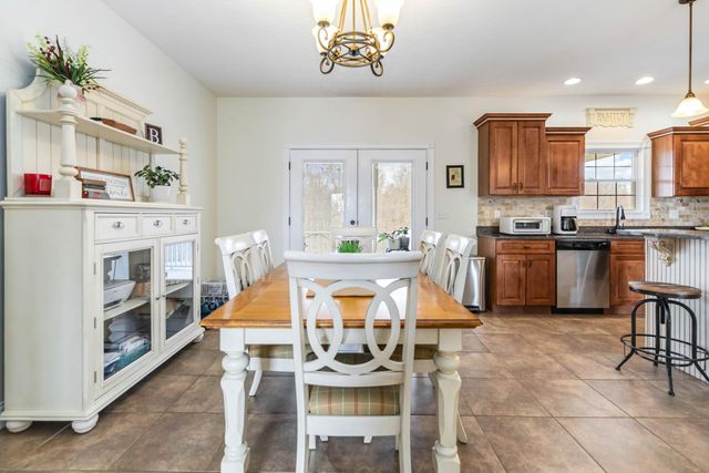 207 Remington Drive, Russell Springs, KY 42642