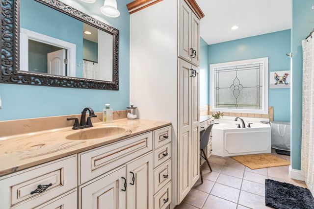 207 Remington Drive, Russell Springs, KY 42642