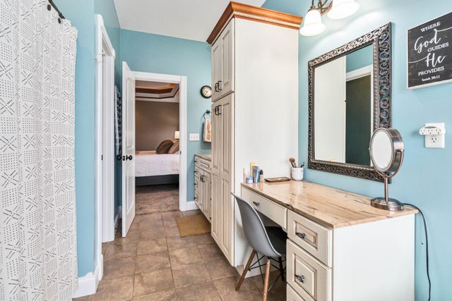 207 Remington Drive, Russell Springs, KY 42642