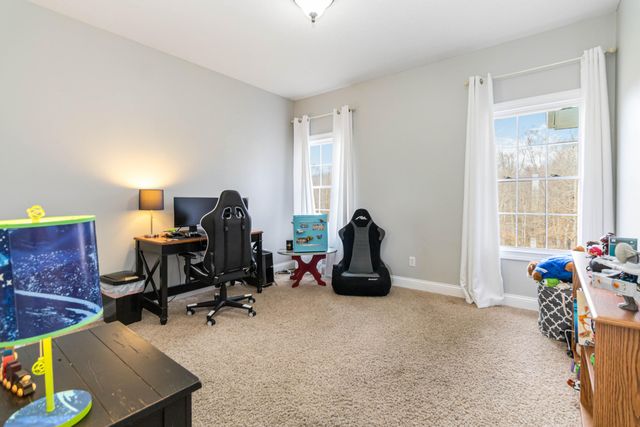 207 Remington Drive, Russell Springs, KY 42642