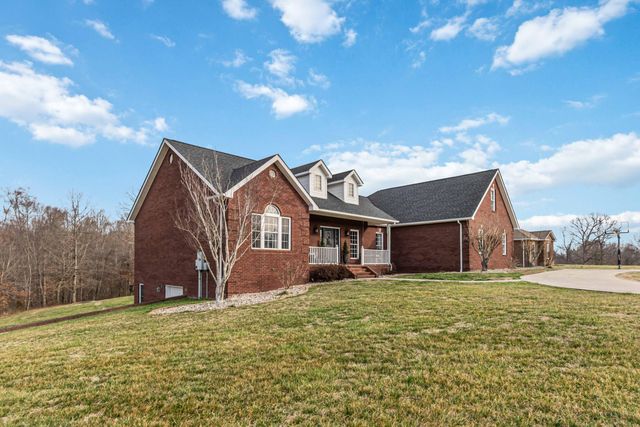 207 Remington Drive, Russell Springs, KY 42642