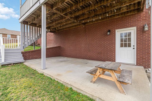 207 Remington Drive, Russell Springs, KY 42642