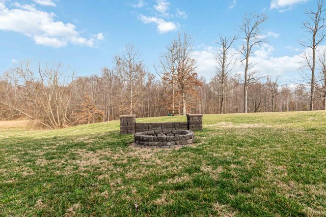 207 Remington Drive, Russell Springs, KY 42642