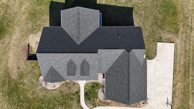 207 Remington Drive, Russell Springs, KY 42642