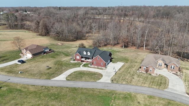 207 Remington Drive, Russell Springs, KY 42642