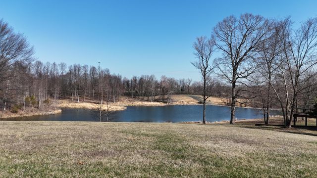 207 Remington Drive, Russell Springs, KY 42642