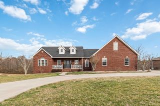 207 Remington Drive, Russell Springs, KY 42642