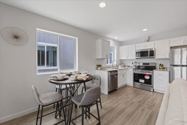 1912 W Buckeye Ave, Spokane, WA 99205