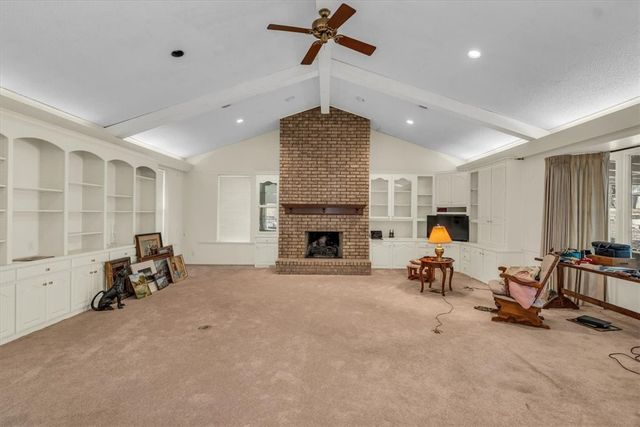 4000 N 30th Street, Waco, TX 76708