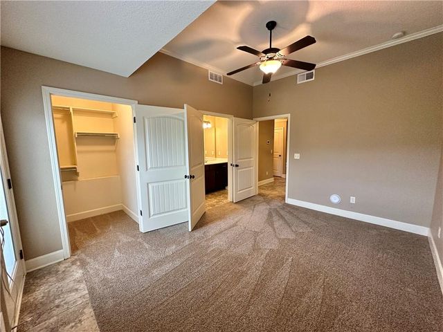 4318 NE 83rd Street, Kansas City, MO 64119