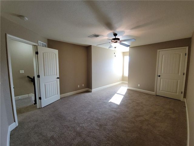 4318 NE 83rd Street, Kansas City, MO 64119