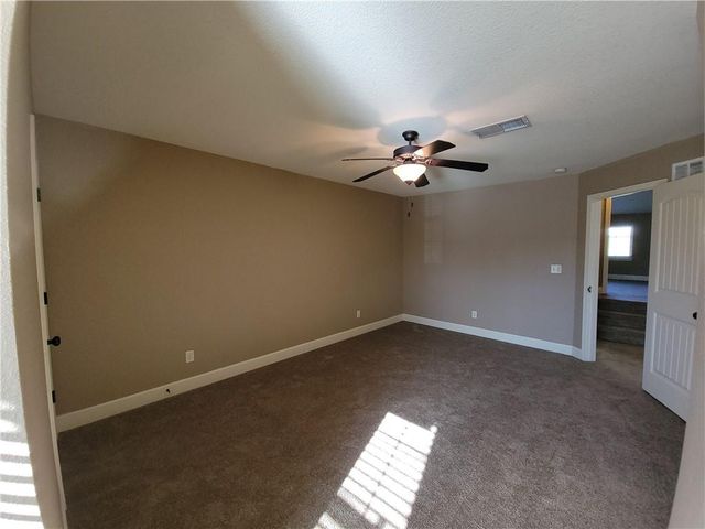 4318 NE 83rd Street, Kansas City, MO 64119