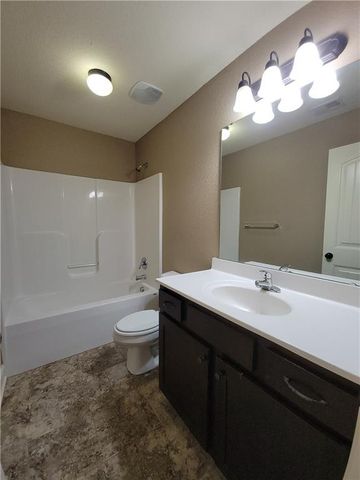 4318 NE 83rd Street, Kansas City, MO 64119