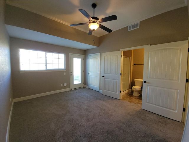 4318 NE 83rd Street, Kansas City, MO 64119