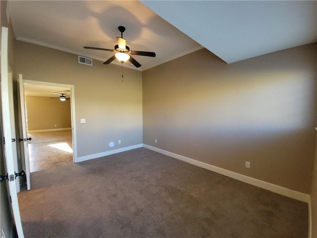 4318 NE 83rd Street, Kansas City, MO 64119
