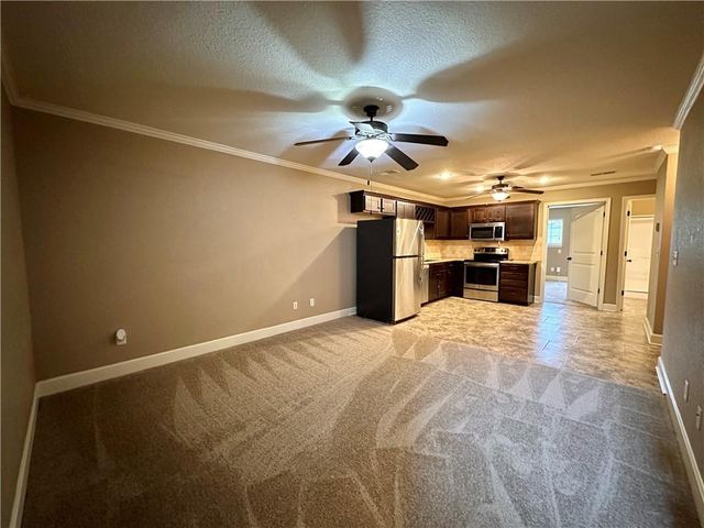 4318 NE 83rd Street, Kansas City, MO 64119