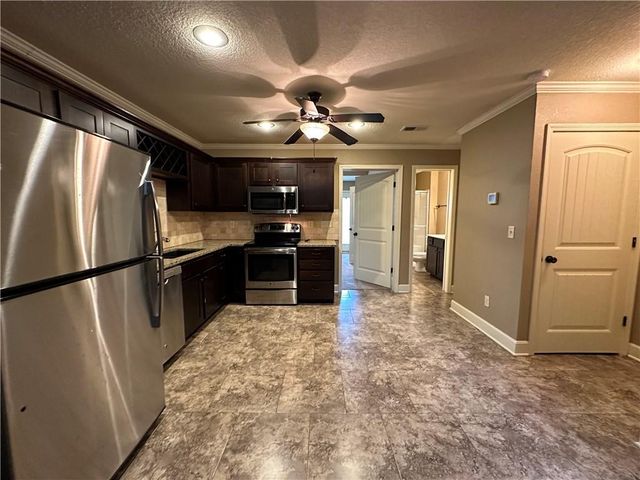 4318 NE 83rd Street, Kansas City, MO 64119