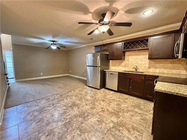 4318 NE 83rd Street, Kansas City, MO 64119