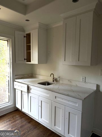 13039 Freemanville Road, Alpharetta, GA 30004