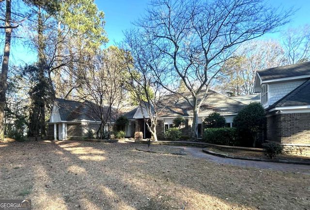 13039 Freemanville Road, Alpharetta, GA 30004